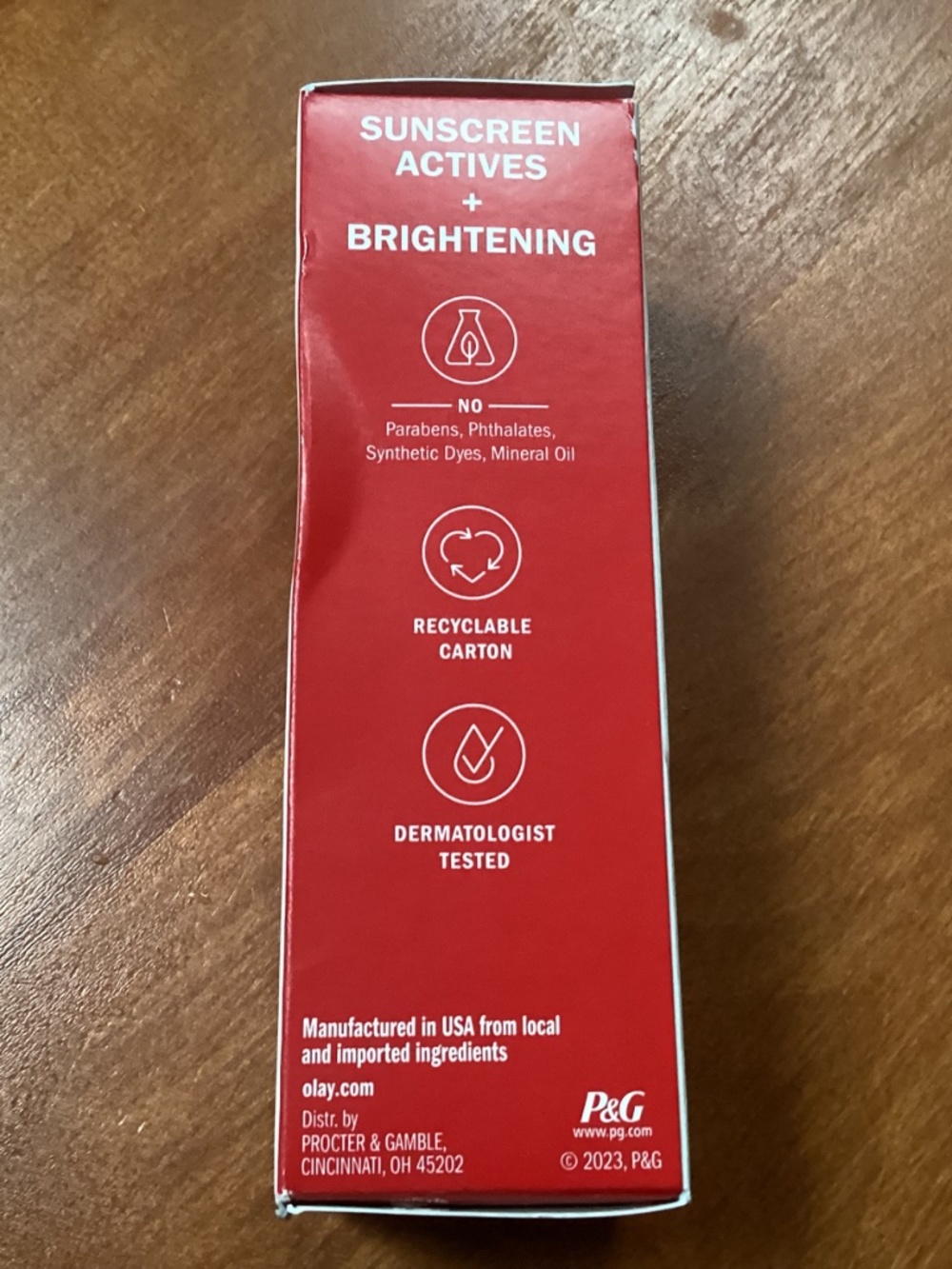 Olay Vitamin C Brightening Facial Moisturizer Has SPF 30 Broad Spectrum - Picture 3 of 6